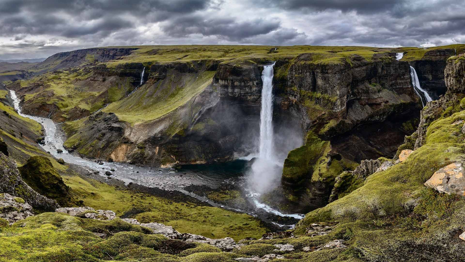 Arktis Tours IS02 Header Wasserfall