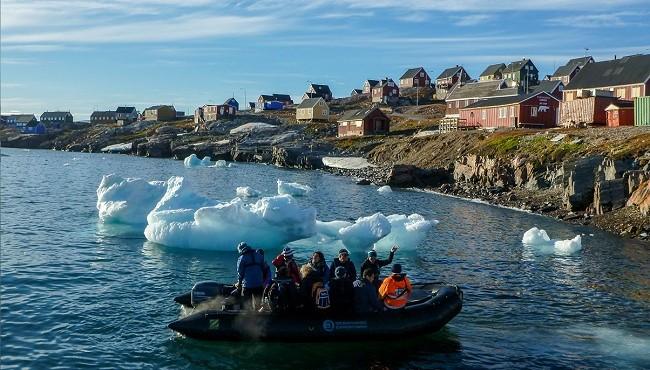 Arktis Tours - Scoresbysund & Polarlichter